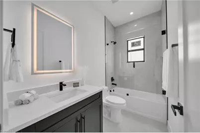 2406 Kismet Pkwy W, Cape Coral, FL 33993 - Photo 27