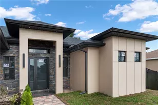 4213 NE 23rd Pl, Cape Coral, FL 33909 - Photo 7