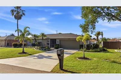 1926 SE 8th St, Cape Coral, FL 33990 - Photo 41