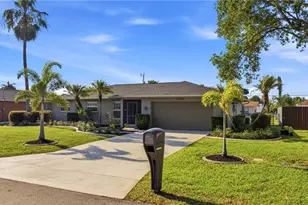 1926 SE 8th St, Cape Coral, FL 33990 - Photo 41
