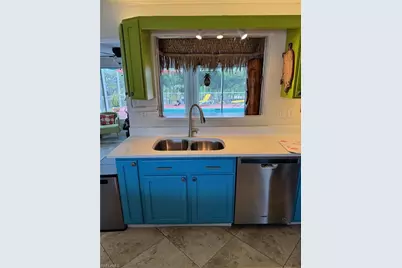 1437 SE 21st Ln, Cape Coral, FL 33990 - Photo 15