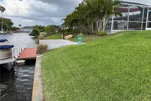 1437 SE 21st Ln, Cape Coral, FL 33990 - Photo 23
