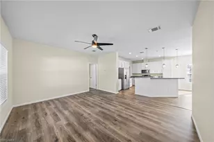 24 Red Poinciana Dr, Fort Myers, FL 33908 - Photo 13