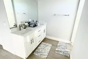 3222 SW Santa Barbara Pl, Cape Coral, FL 33914 - Photo 11