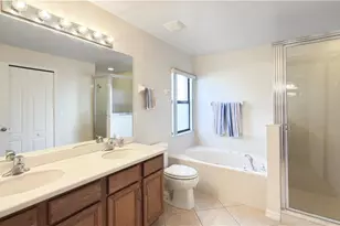 205 SW 42nd St, Cape Coral, FL 33914 - Photo 17