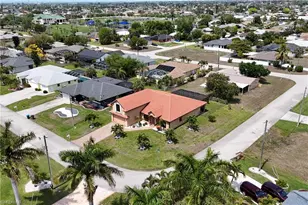 205 SW 42nd St, Cape Coral, FL 33914 - Photo 37