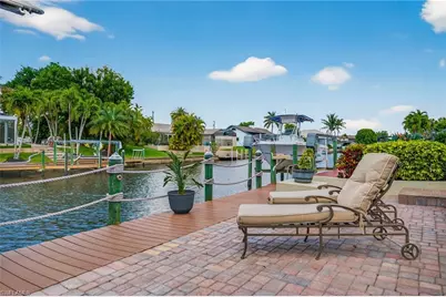 2317 SE 27th Ter, Cape Coral, FL 33904 - Photo 7