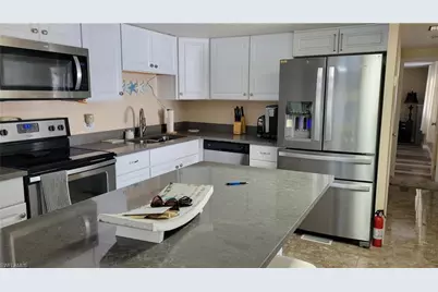 91 Sun Cir, Fort Myers, FL 33905 - Photo 7