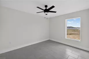 1614 NE 6th Ave, Cape Coral, FL 33909 - Photo 25