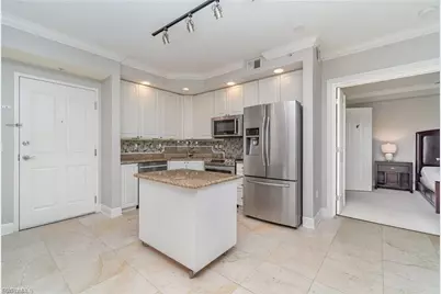 2825 Palm Beach Blvd #614, Fort Myers, FL 33916 - Photo 5