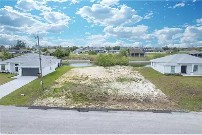 2024 NE 6th Ave, Cape Coral, FL 33909 - Photo 3