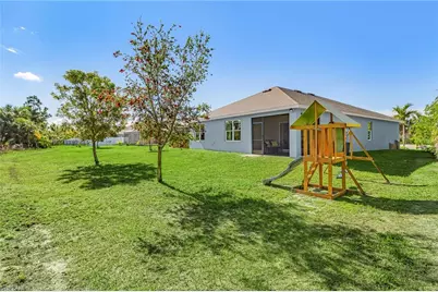 3128 Cozumel Ct, Cape Coral, FL 33909 - Photo 21