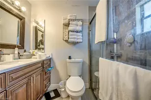 912 SE 24th Ave, Cape Coral, FL 33990 - Photo 17