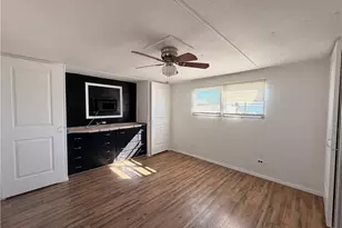 121 Coachlight Ln, North Fort Myers, FL 33917 - Photo 9