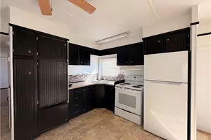 121 Coachlight Ln, North Fort Myers, FL 33917 - Photo 5