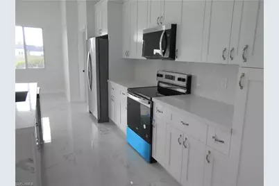 2809 55th St W, Lehigh Acres, FL 33971 - Photo 7