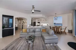 2104 W First St, Fort Myers, FL 33901 - Photo 9