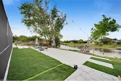 145 SE 17th St, Cape Coral, FL 33990 - Photo 33