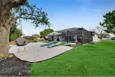 145 SE 17th St, Cape Coral, FL 33990 - Photo 37