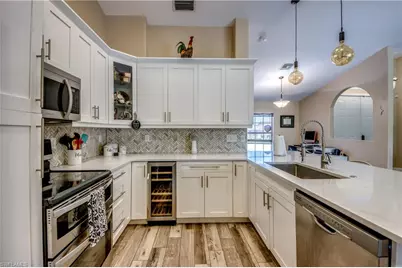 2613 SW 7th Pl, Cape Coral, FL 33914 - Photo 17