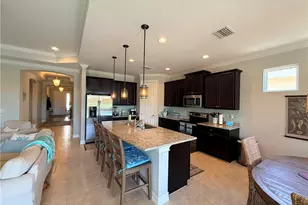 3920 King Edwards St, Fort Myers, FL 33916 - Photo 7