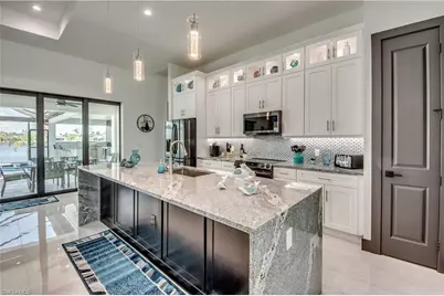 1715 SW 6th Ave, Cape Coral, FL 33991 - Photo 13