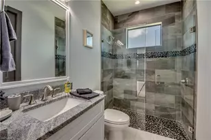 1715 SW 6th Ave, Cape Coral, FL 33991 - Photo 31