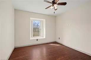 2725 SW 28th Pl, Cape Coral, FL 33914 - Photo 17