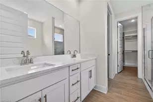 1022 SW 15th Ave, Cape Coral, FL 33991 - Photo 9