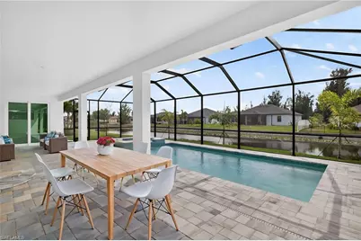 1022 SW 15th Ave, Cape Coral, FL 33991 - Photo 7