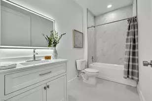 3527 Country Club Blvd, Cape Coral, FL 33904 - Photo 33