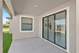 732 Alamo St E, Lehigh Acres, FL 33974 - Photo 23