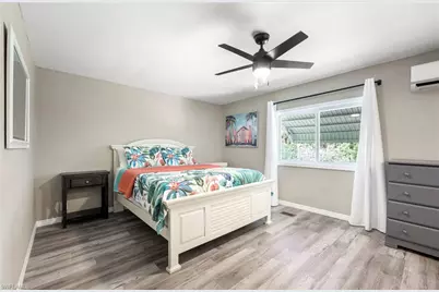 178 W Hampton Dr, Fort Myers, FL 33908 - Photo 11