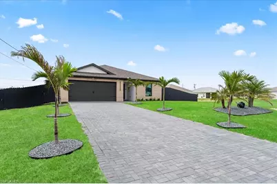 2112 NE 1st Ave, Cape Coral, FL 33909 - Photo 5