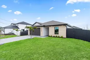 2112 NE 1st Ave, Cape Coral, FL 33909 - Photo 3