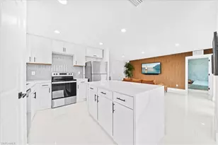 2112 NE 1st Ave, Cape Coral, FL 33909 - Photo 11