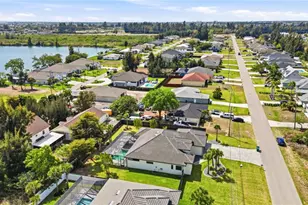 423 SW 19th Ave, Cape Coral, FL 33991 - Photo 39