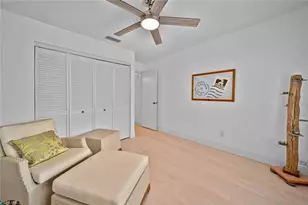 1446 Sandpiper Cir, Sanibel, FL 33957 - Photo 17