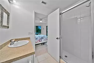 1446 Sandpiper Cir, Sanibel, FL 33957 - Photo 15