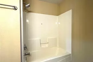 117 Shadow Lakes Dr, Lehigh Acres, FL 33974 - Photo 31