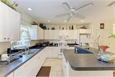 315 Southland Rd, Venice, FL 34293 - Photo 11