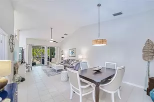 15131 Royal Windsor Ln, Fort Myers, FL 33919 - Photo 9