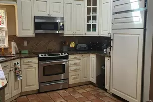 12395 McGregor Woods Cir, Fort Myers, FL 33908 - Photo 13