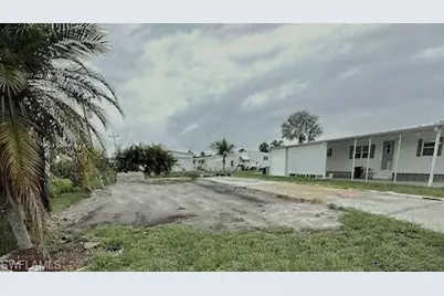 593 Daisy Dr, North Fort Myers, FL 33917 - Photo 1