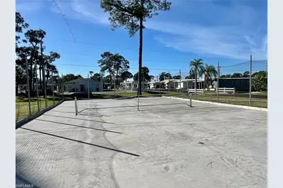 593 Daisy Dr, North Fort Myers, FL 33917 - Photo 7