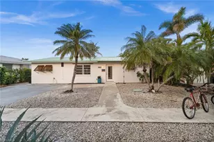 2331 Lemon St, Saint James City, FL 33956 - Photo 3