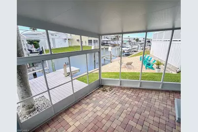 11291 Bougainvillea Ln, Fort Myers Beach, FL 33931 - Photo 25