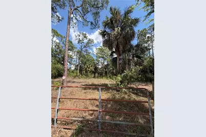 8261 Scarecrow Rd, North Fort Myers, FL 33917 - Photo 5