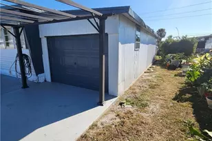 110 Gaslight Ave, North Fort Myers, FL 33917 - Photo 15