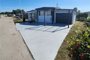 110 Gaslight Ave, North Fort Myers, FL 33917 - Photo 3